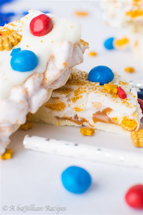Think warm hazelnut brownies that you can serve with a scoop. Wonder Woman Caramel Crunch Bark | Caramel crunch, Candy ...