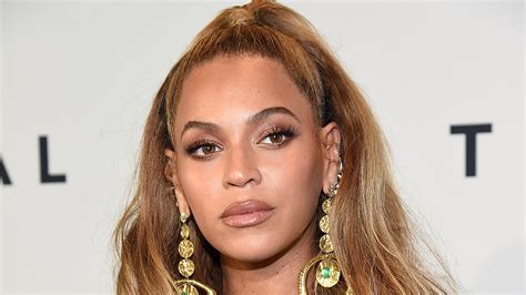 Tina Knowles Just Settled The Debate About Beyoncés Real Hair Allure