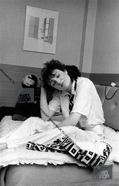 Siouxsie Sioux And The Banchees Relax At The Hotel Before The Concert Urbanimage Tv