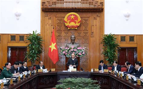 Quân nhân chuyên nghiệp cao cấp, quân nhân chuyên nghiệp trung cấp, quân nhân chuyên nghiệp sơ cấp thuộc quân đội nhân dân và công an nhân dân. Thường trực Chính phủ họp về công tác phòng chống dịch ...