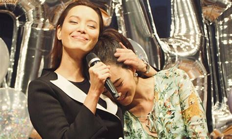 บี น้ำทิพย์ ตอกกลับเจ็บแอคหลุมจอมแซะ หลังโพสต์ภาพแฟนเก่าลงไอจี new18 เผยแพร่ 15 มิ.ย. "บี น้ำทิพย์" จัดมิตติ้งแฟนคลับ ฟินคูณสอง "ออร์แกน" โผล่ ...