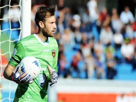 The following 54 files are in this category, out of 54 total. Cosenza calcio: Saracco ancora in rossoblu - Calabria ...