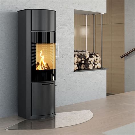 Wood stove w/ secondary combustion. The Rais Hera is a slim stove with sophisticated ...
