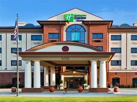 Whether you are diving into a day of meetings at our convention center or into one of our saltwater pools, your experiences here will be unforgettable, every time. Montgomery (AL) Holiday Inn Express Hotel And Suites ...