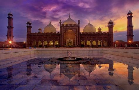 Explore The Beauty Of Pakistan Badshahi Masjid Lahore