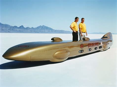 View the complete timeline of speed records, or view pages for individual cars by following the links below. The Fastest Cars of All Time - Old Concept Cars