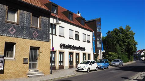 Bank, real estate office, and atm. VR Bank Bamberg eG, Filiale Bischberg in 96120, Bischberg