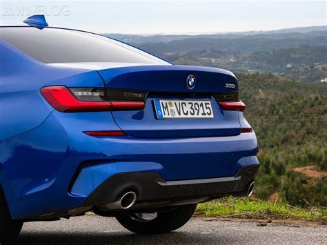 Dieses apartment liegt 2,7 km von der kirche igreja de nossa. G20 BMW 3 Series photographed in the Portimao Blue color ...