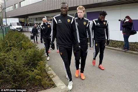 Date of birth (age) 03/12/1990 (29). Aston Villa striker Christian Benteke should be fit for ...
