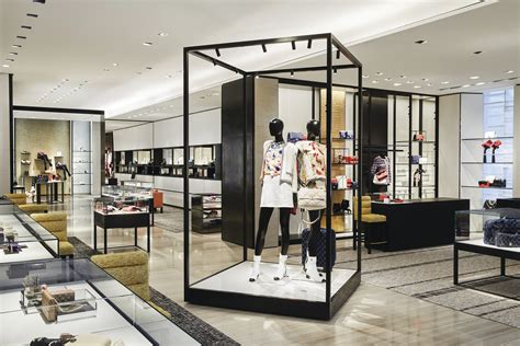 Chanel Boutique New York - Jungker Malek