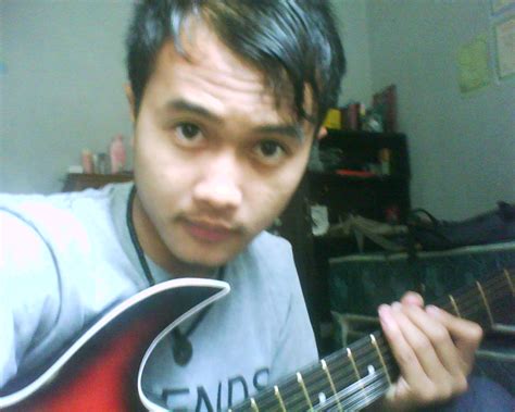 Cowok ganteng