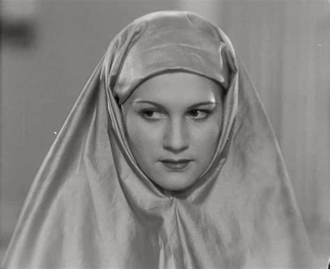 1930'ların ve 1940'ların çek sinemasının önde gelen yıldızlarından biriydi. Adina Mandlová fotka