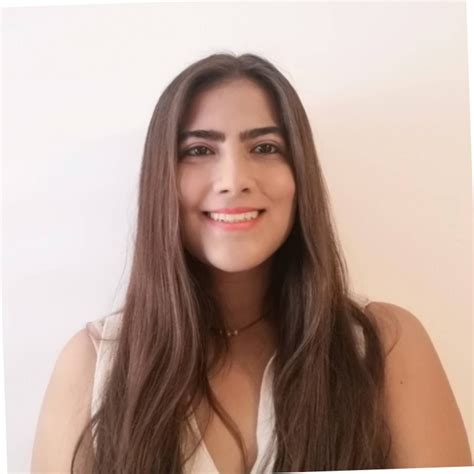 Alejandra Arenas Project Manager Vivian Agency Linkedin