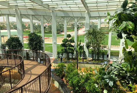 The project is divided into green areas comprising 12 orchards and greenhouses for growing the 51 types of plants mentioned in the holy quran, including: The beautiful Quranic Park in Dubai is now open - what's ...