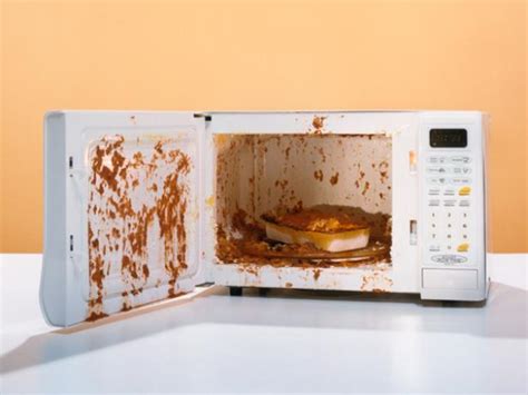 Things You Should Not Put In The Microwave Cooking School Food Network