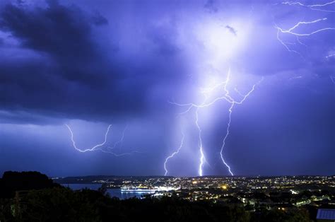 Lightning Shocking Pics Show Apocalyptic Thunderstorms