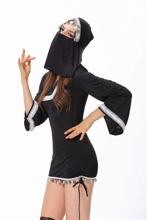 Sharia Compliant Amazon Removes Sexy Burqa Costumes After Complaints