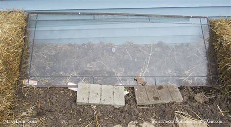 How To Build An Easy Straw Bale Cold Frame The Self Sufficient