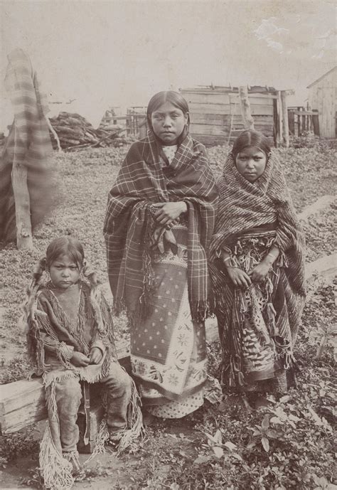 Kiowa Apache Children The Gateway To Oklahoma History