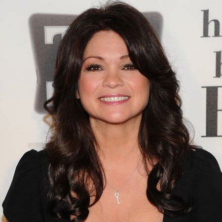 Bertinelli was paid around $20k every episode for starring on one day at a time as. Valerie Bertinelli Bio - affair,married,divorce,boyfriend ...