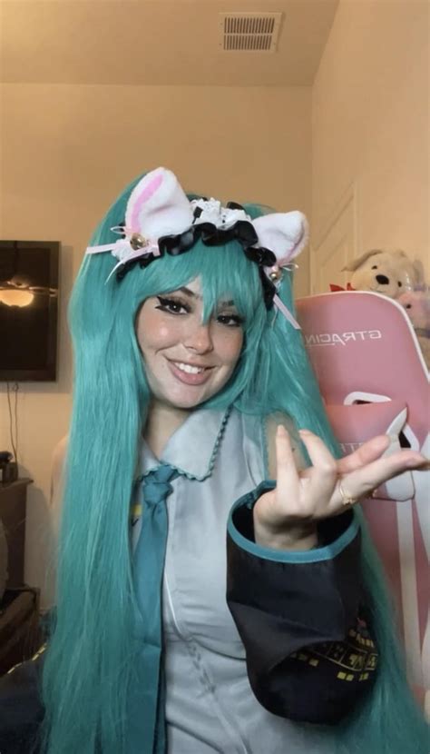 My First Time Cosplaying Miku I Havent Finished The Hair Clips So I