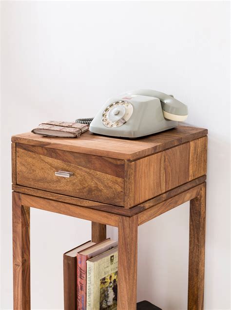 Check spelling or type a new query. Table d'appoint en bois massif de Sheesham avec tiroir et ...