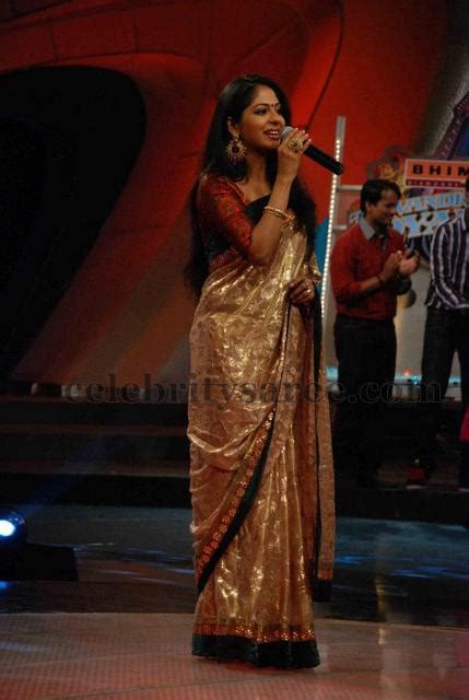 She has been married to indrajith sukumaran since december 2002. Malayalam Singer Shimmer Saree - Saree Blouse Patterns