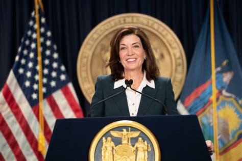 Cant Talk Right Now Hochul Says Shes ‘too Busy To Comment On Cuomo Sex Crime Charges Tish