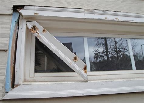 How To Repair Rotted Window Casing Part 1 Handymanhowto