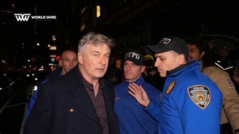 Alec Baldwin Clashes With Protester Over Stupid Question World Wire