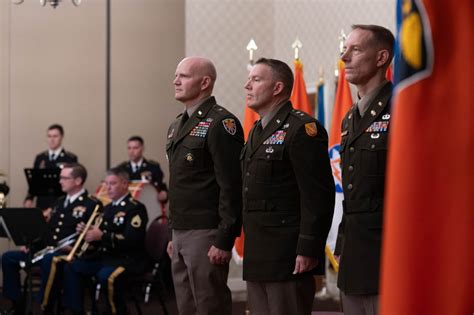 7th Signal Command Theater Holds Change Of Command Ceremony Article