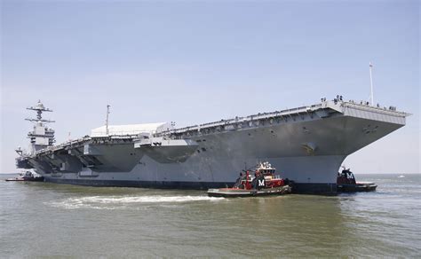 The U.S. Navy's Most Powerful Aircraft Carrier Just Showed Off Some New ...