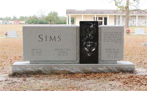 At the modern monument we have thousands of designs to choose from with various colors, shapes and sizes for your memorial. Monument Builders of the Carolinas | Welcome to MBOC