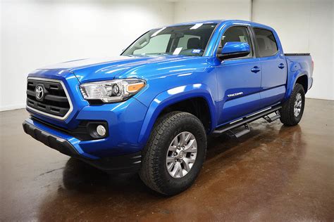 Shop millions of cars from over 21,000 dealers and find the perfect car. 2016 Toyota Tacoma SR5 4X4 Double Cab for sale #84874 | MCG