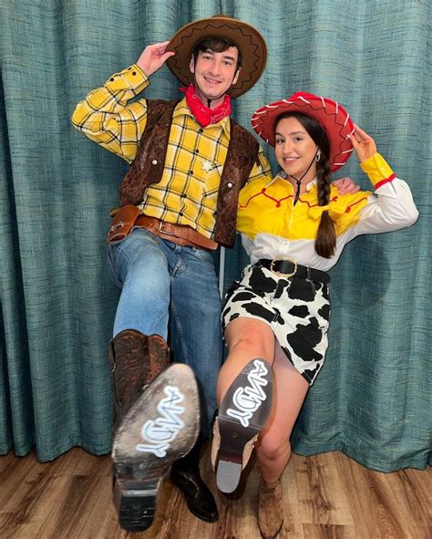 toy story woody and jessie fancy dress costume idea cute couple halloween costumes halloween