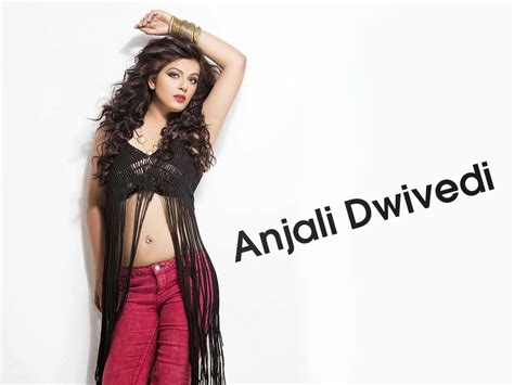 Desi Actress Pictures Anjali Dwivedi Twitter Leaked Hot Photos Desipixer Latest Photos