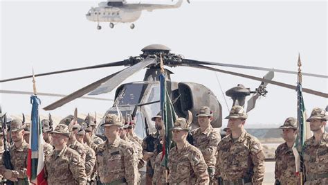 Afghanistan I Soldati Italiani Resteranno Un Altro Anno La Stampa