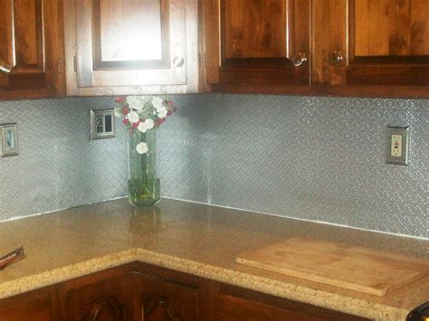 See more ideas about tin tiles, tin ceiling, tin ceiling tiles. Faux Tin backsplash roll (TalissaDecor.com) | Flickr ...