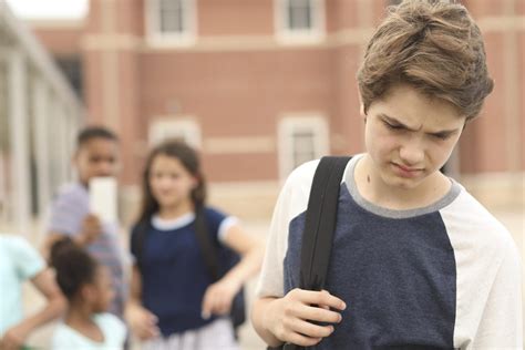 Is Your Kid Being Bullied 5 Warning Signs To Look Out For Nutrien Health