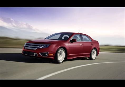 2012 Ford Fusion Hybrid 2012 03 18 The Toughest Cars On The Road