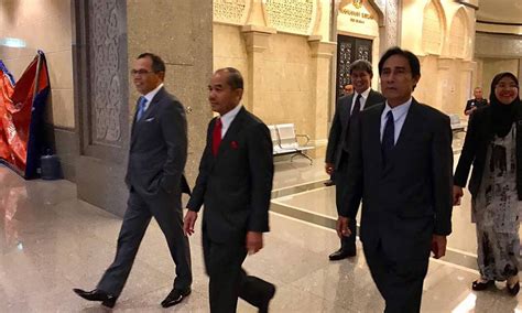 Tan sri md raus yeni baş yargıç atadı. Akhbar: Md Raus dijangka angkat sumpah malam ini