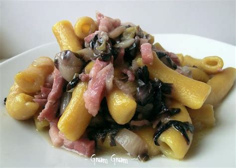 Check spelling or type a new query. Pasta fresca alla curcuma con radicchio e pancetta (con ...