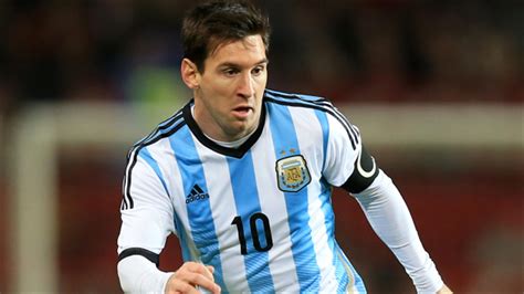 Lionel Messi Back In Argentina Squad For Chile Clash Eurosport