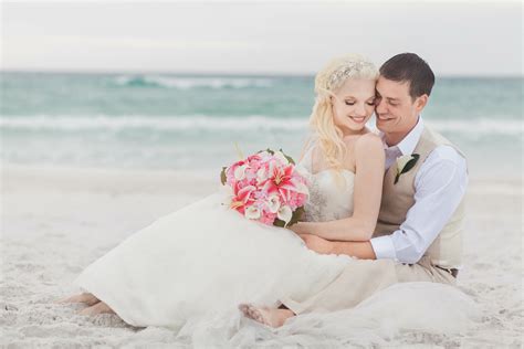 Well, for starters florida has a lot of varied coastline to choose from. Simple Beach Wedding in Destin, Florida