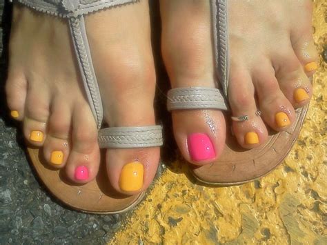 Summer Toes Toe Polish Summer Toes Little Things Hair And Nails