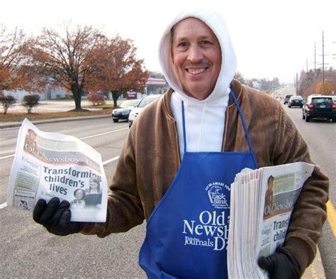 Volunteers Come Out In Force On Old Newsboys Day Life News From Your