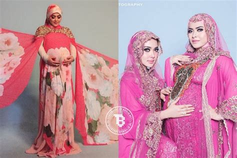Foto Model Artis Berhijab Wanita Cewek Hijab Berpakaian Tapi