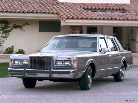 Lincoln Town Car 198589 Wallpapers 1280x960