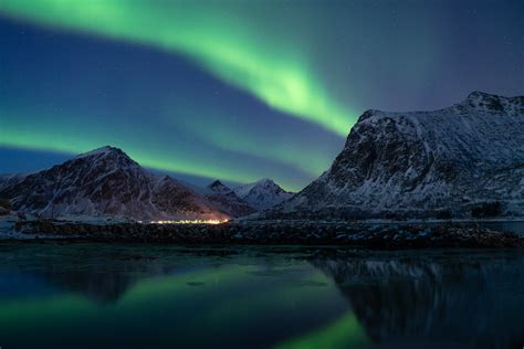 Northern Lights Lofoten Norway The Awe Inspiring Beaut Flickr
