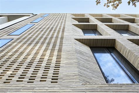 London Building Uses Brick As Cladding Rather Than Structure
